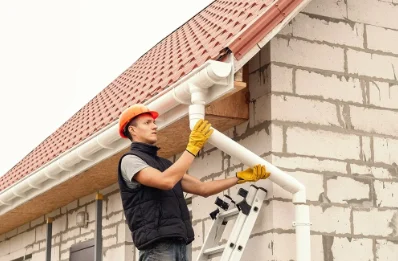 Pose et remplacement de gouttières à Flize